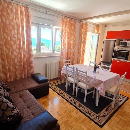 Apartmens Adriana Новий Винодольський Екстер'єр фото