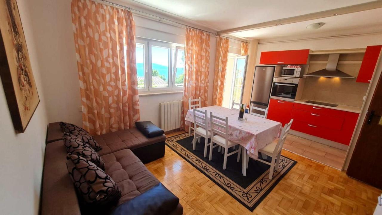 Apartmens Adriana Новий Винодольський Екстер'єр фото